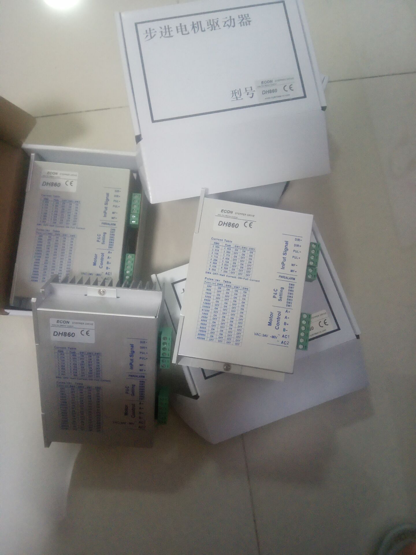 DH8601.jpg DH8601.jpg
